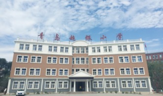 超銀小學(xué)啦啦隊的校運(yùn)會表演與教育實(shí)業(yè)的投資價值